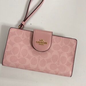 Coach Light Pink Signature Wristlet nwot